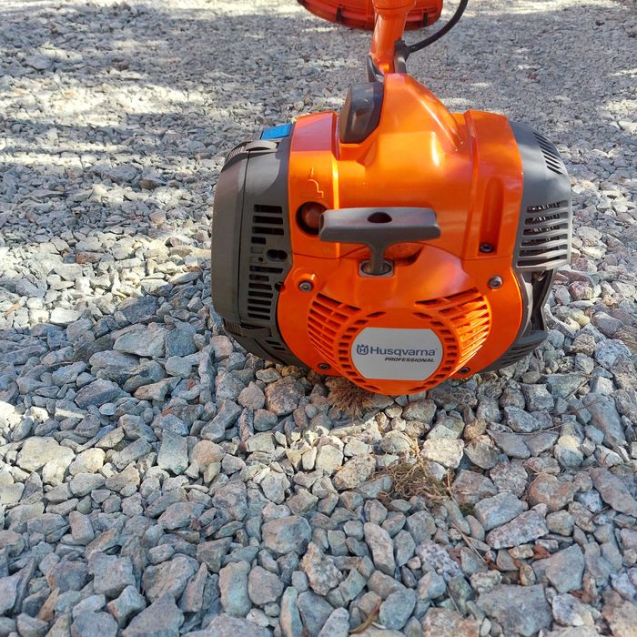 Podkaszarka spalinowa Husqvarna 545 FR