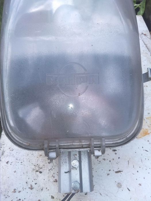 Вуличний світильник

"Ватра"