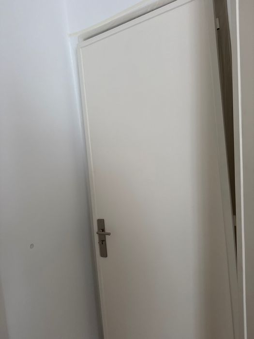 2 Portas interior em Madeira ótimo estado