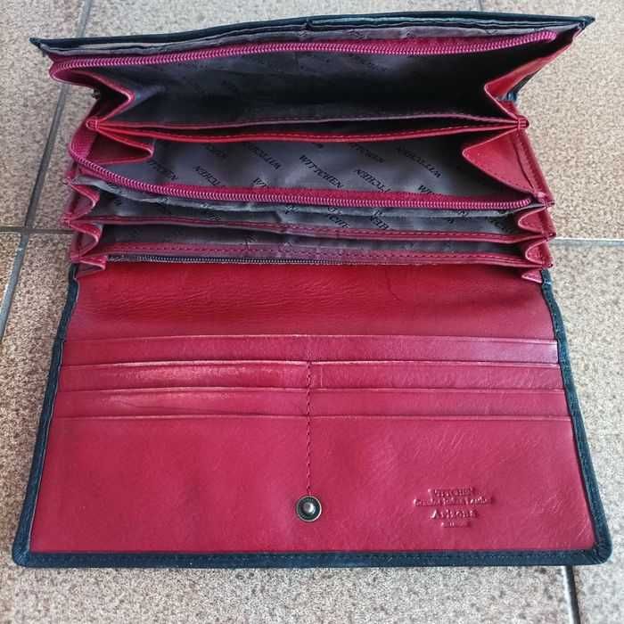 Skórzany portfel damski Wittchen.