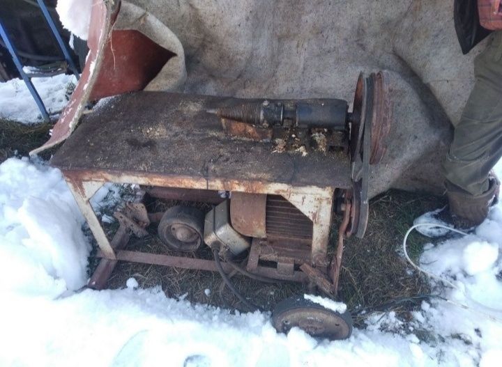 Колун морковка дровокол