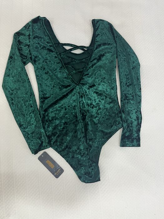 Body veludo, novo com etiqueta