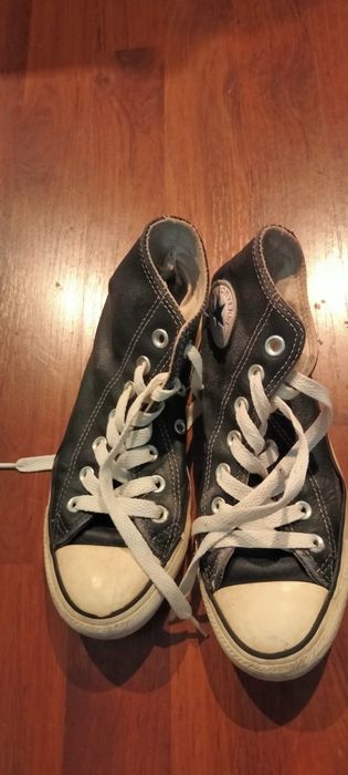 Tênis Vans e all star converse