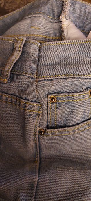 Spodnie damskie dżinsowe boyfriend XS