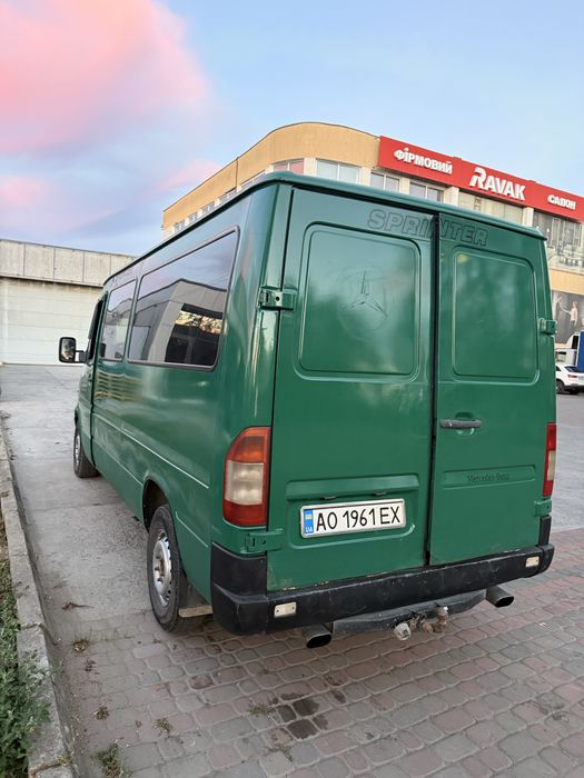 Mercedes sprinter