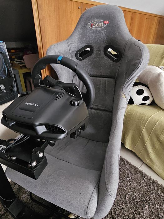 Cockpit SimRacing iSeat + Volante Logitech G 29