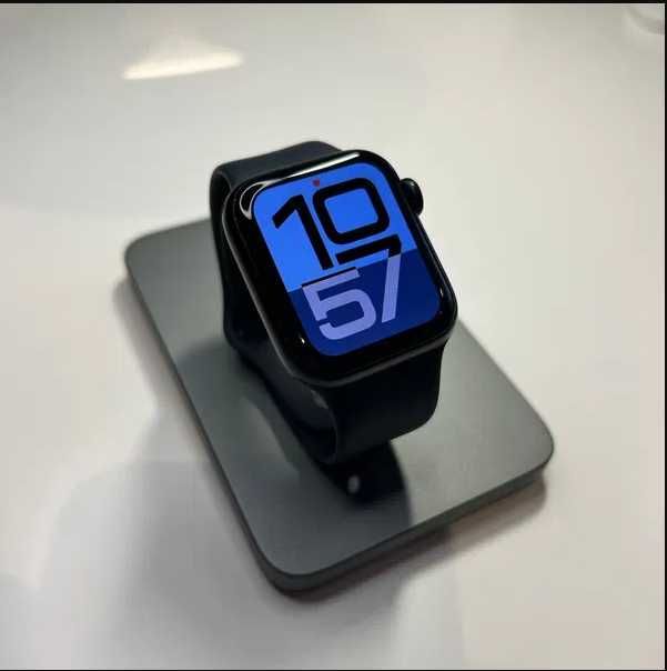 Apple Watch SE 2 Gen