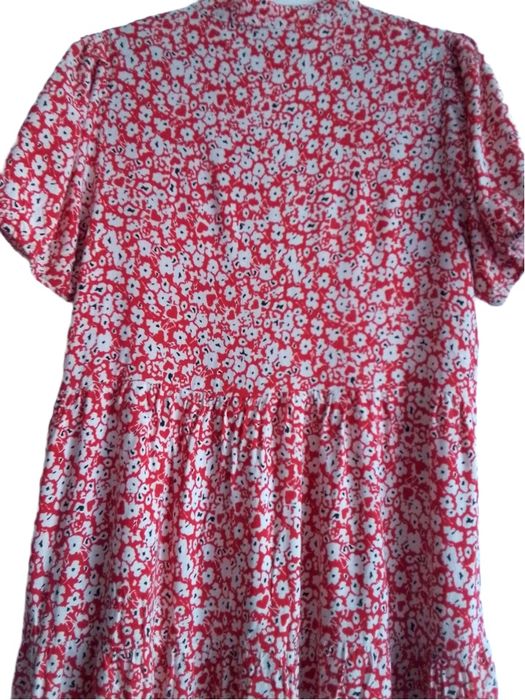 Жіноча сукня ZARA р.48- 50.