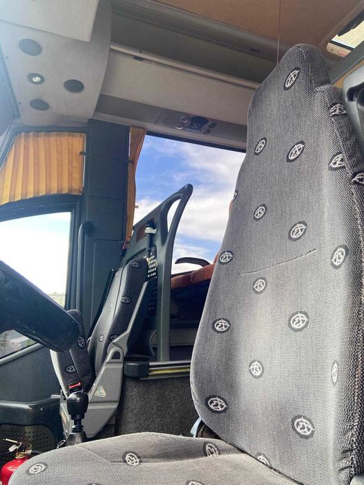 Autocarro Scania