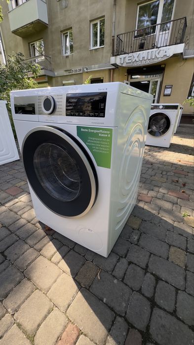 Топ! пральна машина Bosch Serie 6 з Німеччини!  9 кг! wgg244m40