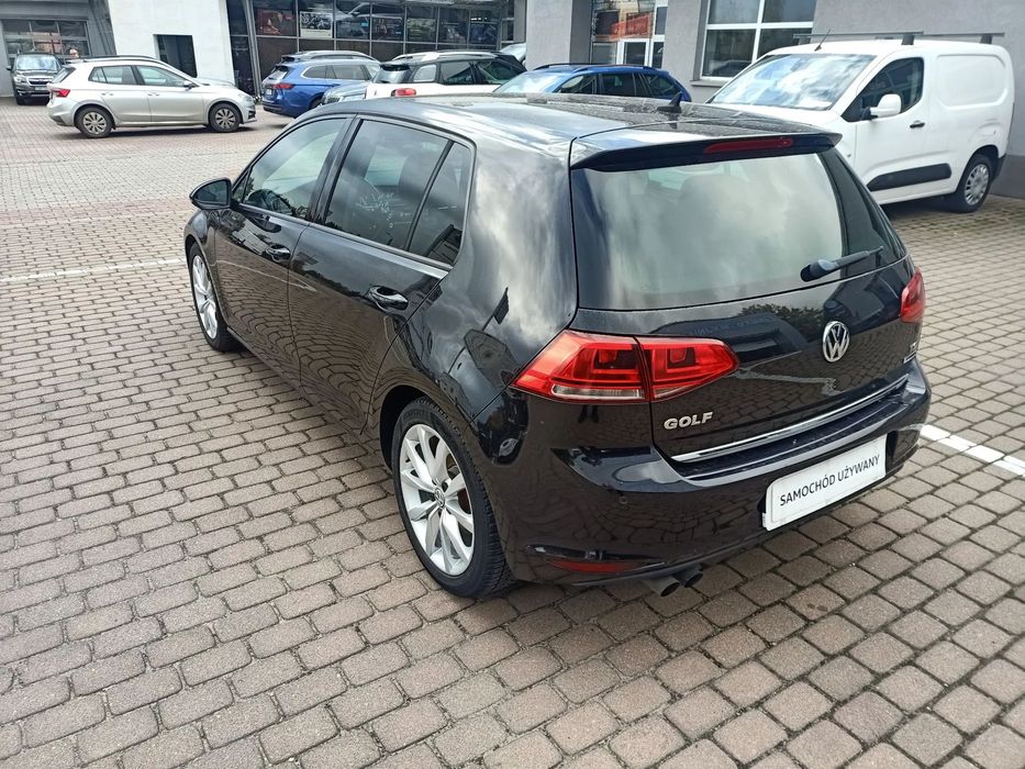 Volkswagen Golf Salon pl, Wersja Highline, Opony zimowe w cenie