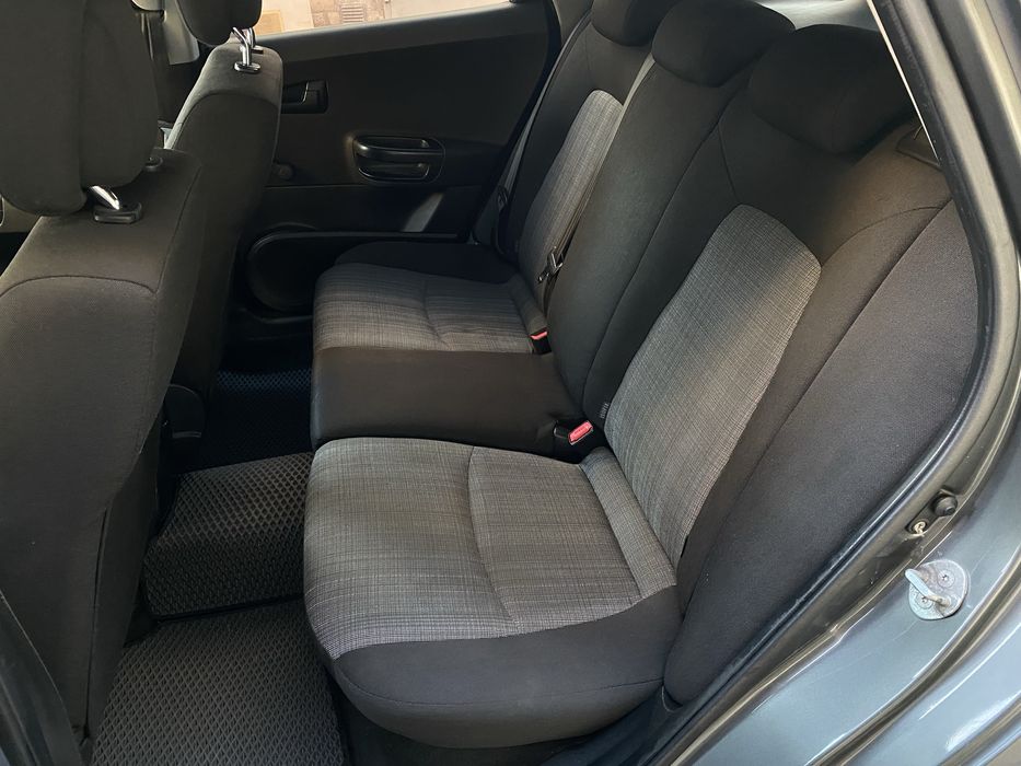 KIA Ceed sw 2012 газ