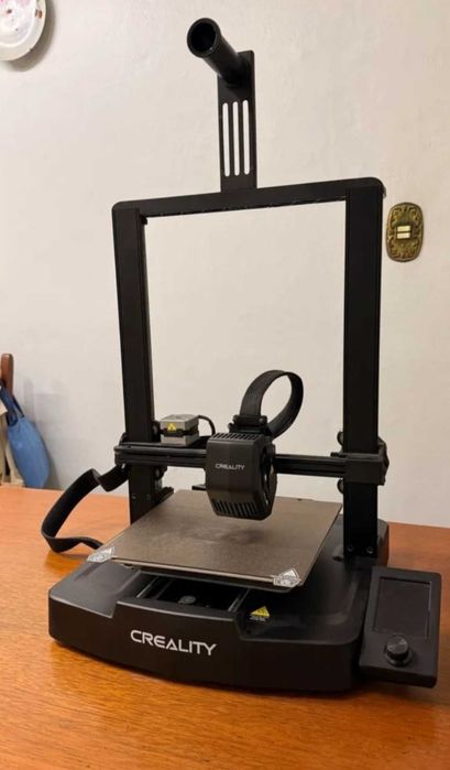 Impressora 3D Creality Ender-3 V3 SE – Excelente Estado (Pronta a Imprimir)