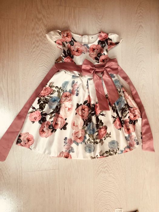 Сукня принцеси, нова