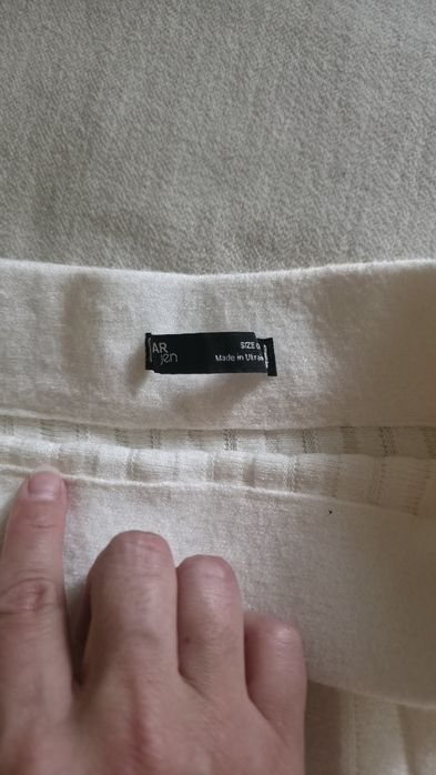 Продам ткикотажну спідницю