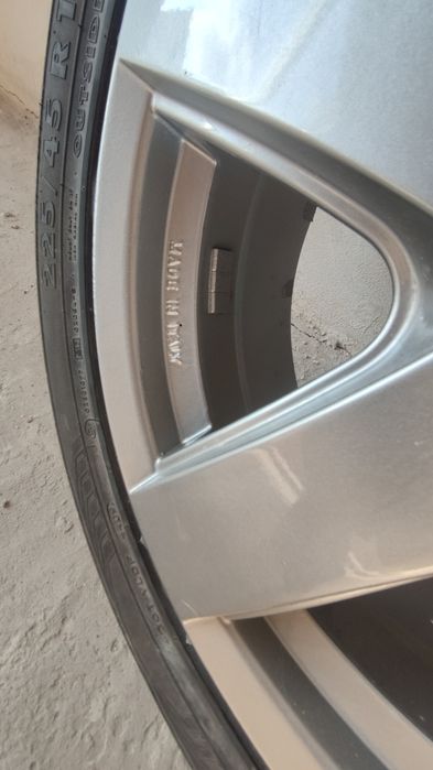 Легкосплавні диски R17  Dezent