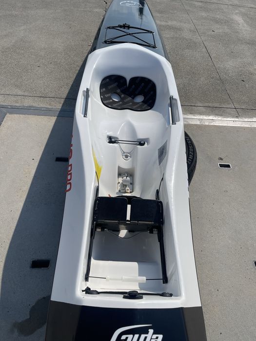 Surfski Epic V8 pro elite