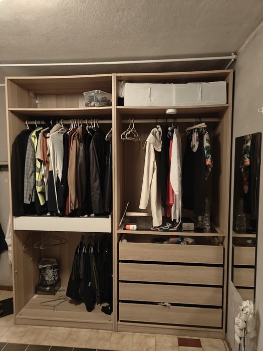 Armário Ikea PAX em cor faia