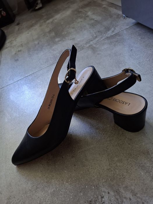 Sprzedam buty r38
