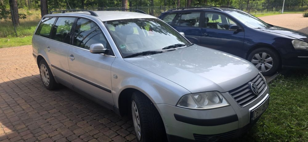 Passat rok 2000 1.6 benzyna gaz stan idealny