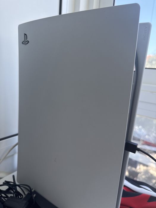 Ps5 com dois comandos