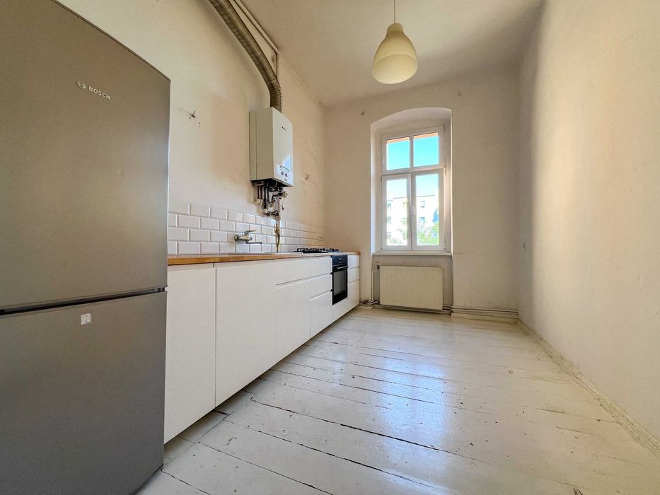 Poznań / Wilda – 3 Pokoje – 100 m² – Klimatyczna Kamienica, Wysokie Sufity