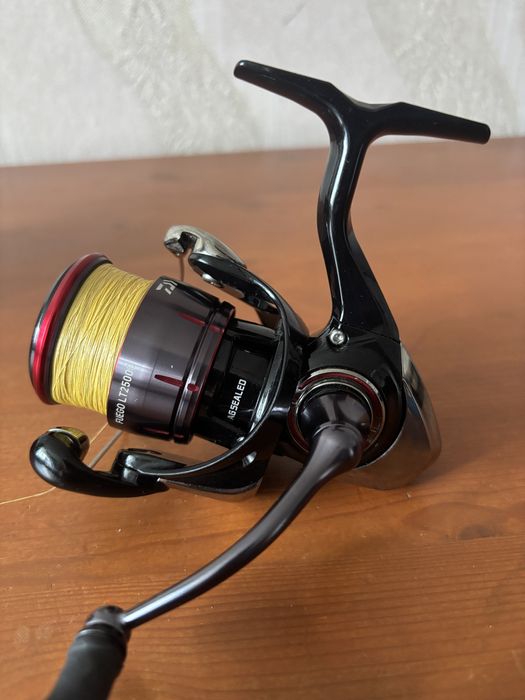 Продам катушку Daiwa 23 Fuego LT 2500D