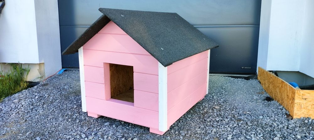 Buda dla psa ocieplana