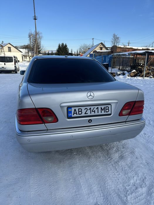 Продам Mersedes-Benz W210 M113