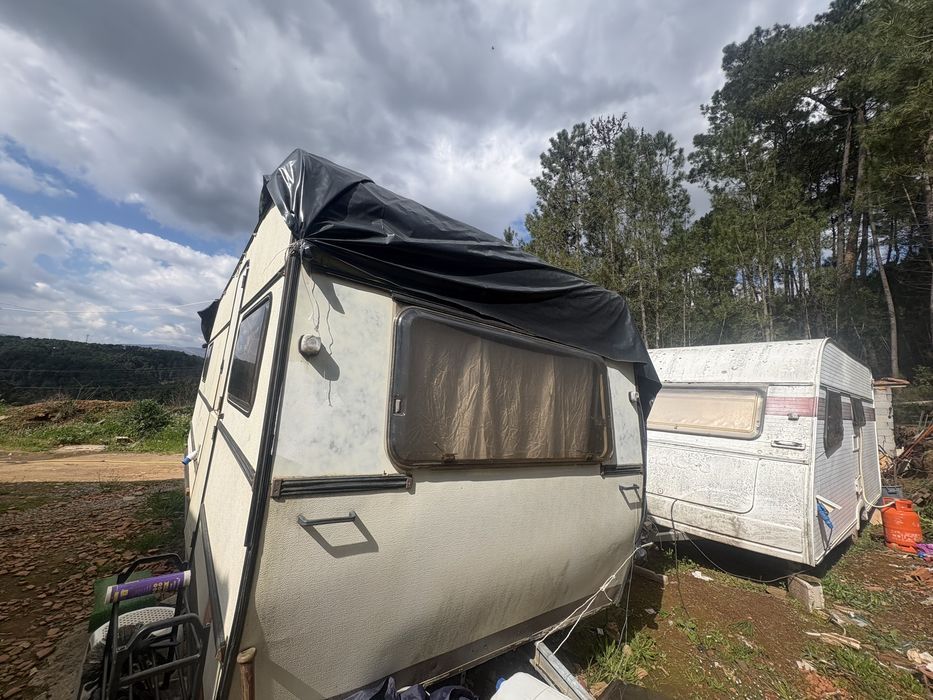 Vendo caravana ou troco