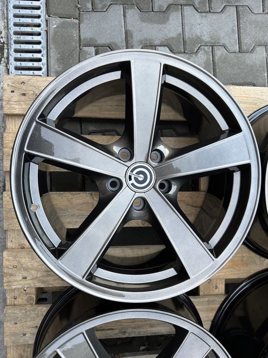 8j x 18" et45 5x114,3 kia Hyundai Renault Mazda