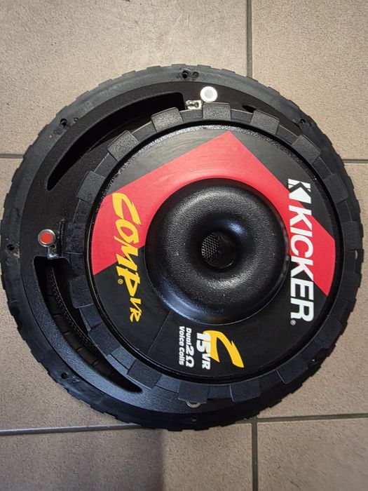 Głośnik basowy subwoofer 38cm Kicker