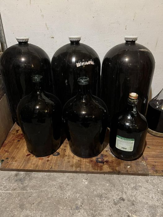 Смачний закарпатський виноградний сік виноград