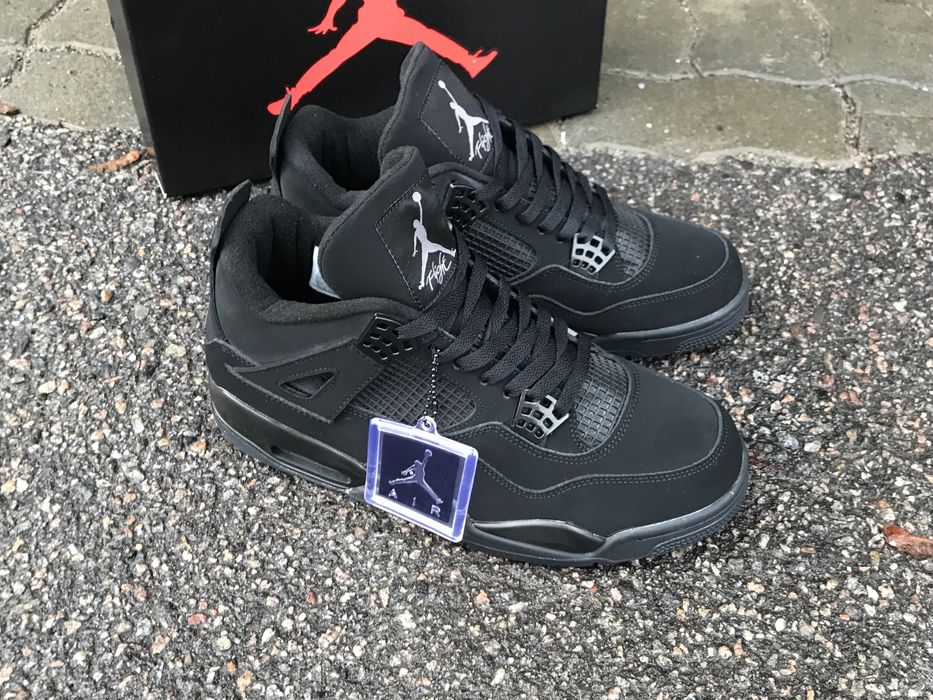 Aur Jordan 4 Retro Black Cat