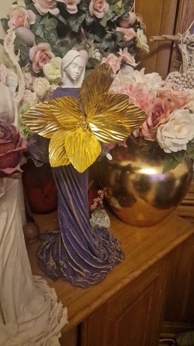 Anioł piękna duża figura