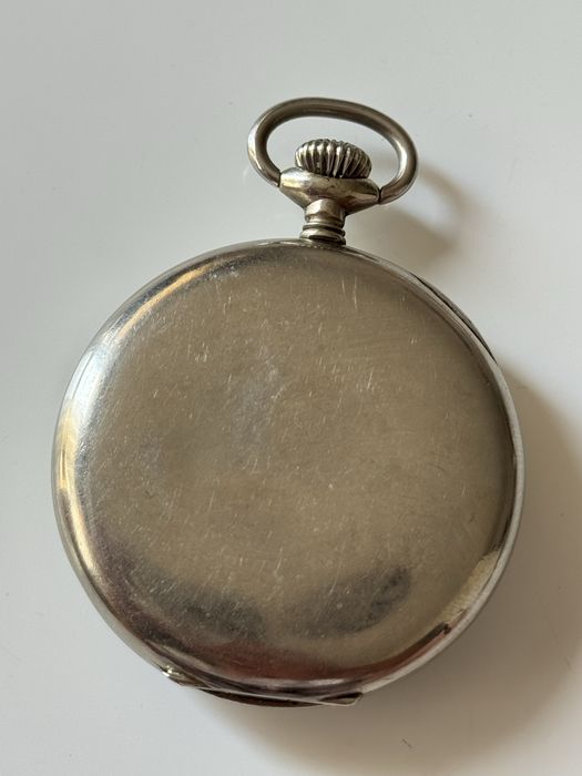 Zegarek kieszonkowy duży średnica 52mm, sprawny