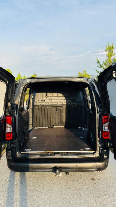 Citroen Berlingo 1.5 hdi eat8