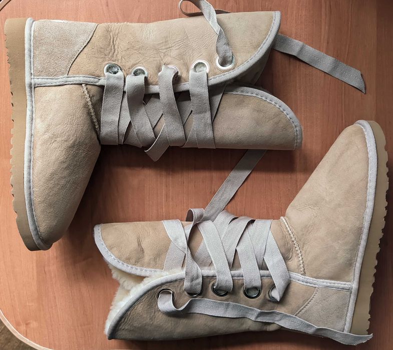Угги UGG c лентами