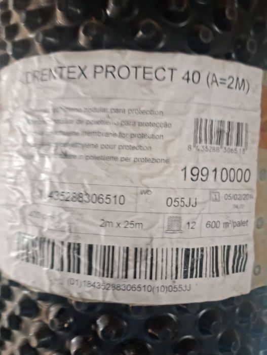 Vendo três rolos de membrana ondular polietileno como novos