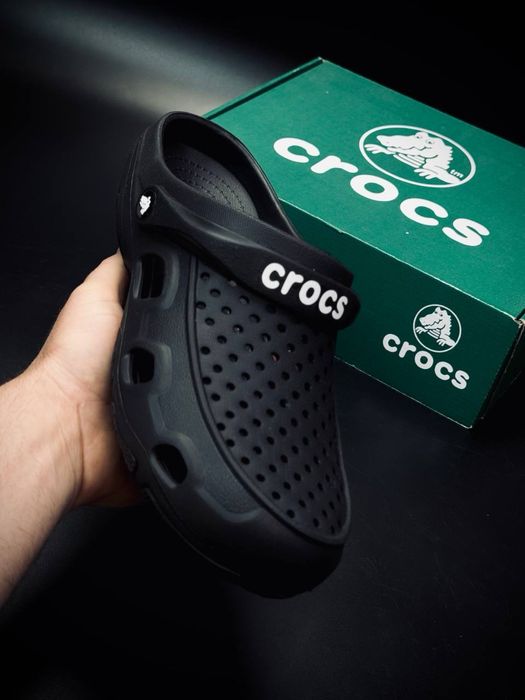 Мужські крокси 40 - 46 чорні • crocs • дихаючі легкі крокси• вентилюючі крокс • нова модель на літо • чоловічі чорні крокси
