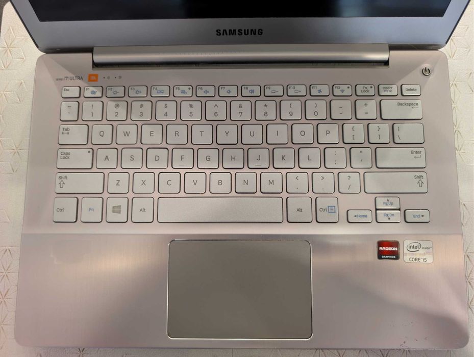 Ultrabook Samsung NP730U3E-S01PL