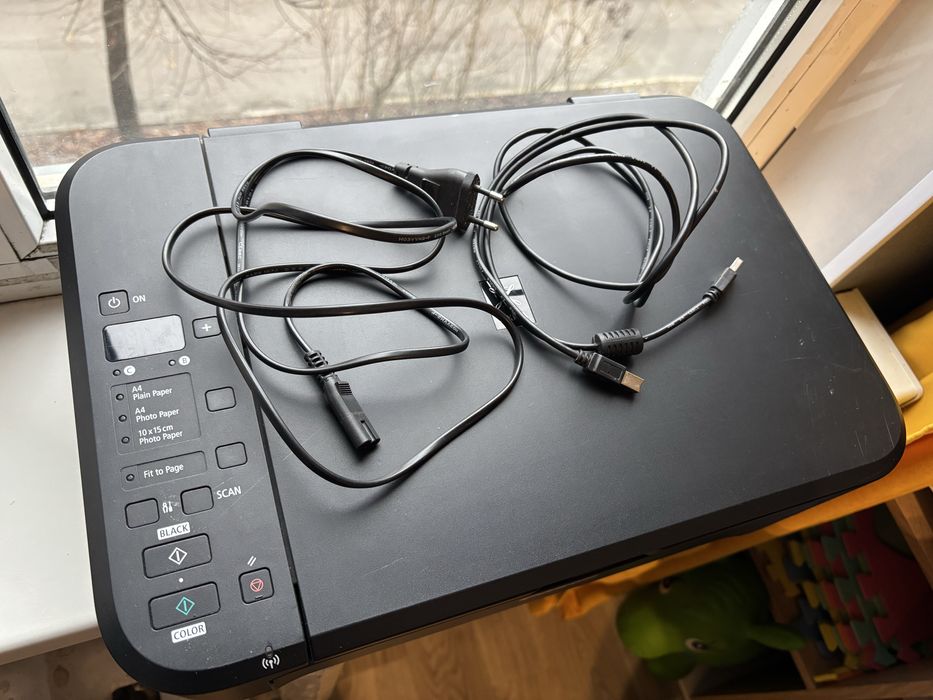 Принтер сканер Canon Pixma MG3240 Wi-Fi 3 в 1