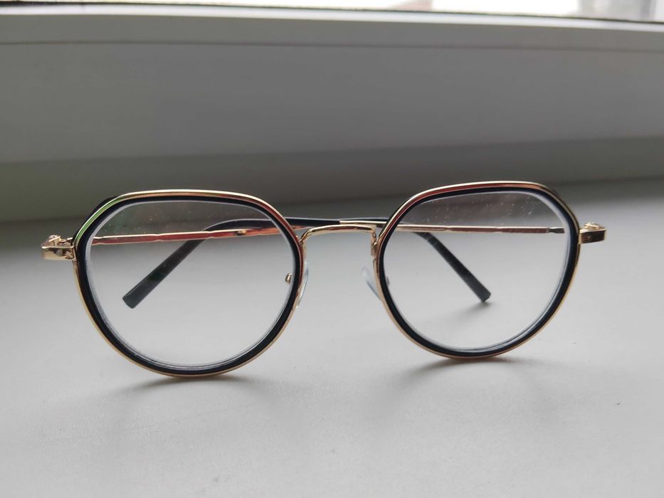 Okulary korekcyjne minus -2,5