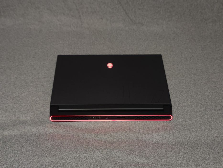 Dell Alienware m17 r4 rtx3070 16gb 1Tb ssd топовий ігровий ноутбук  laptop