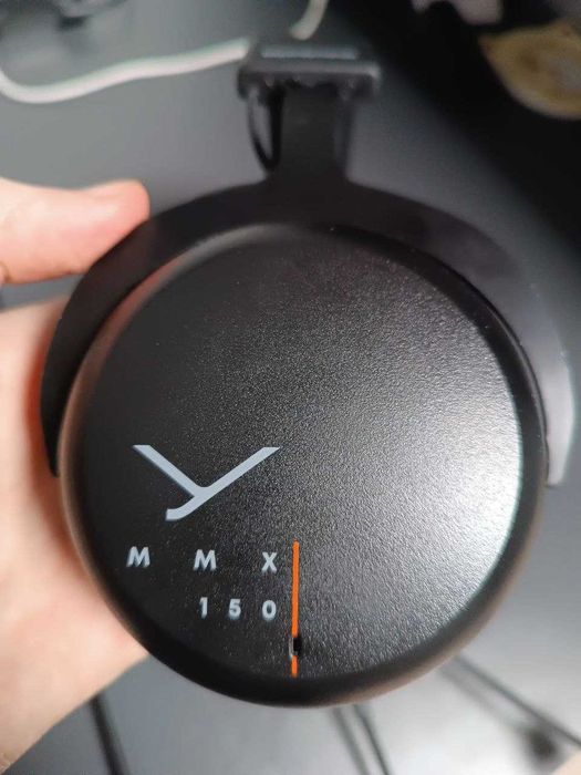 Beyerdynamic MMX-150 Black