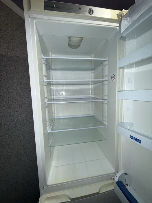 Холодильник SNAIGE