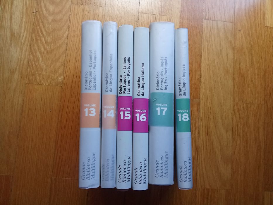 Grande biblioteca multilingue
Em bom est