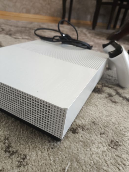 Xbox One S All-Digital Edition 1TB