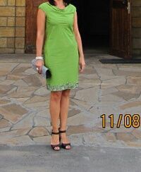 Продам английское платье фирмы L.k.Bennett,100% шелк,с нат.камнями