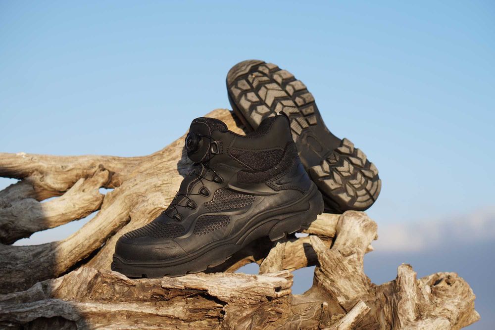 Захисне тактичне взуття Лоренс 9к з кевларом та металічним носком